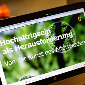 SONNTAGSBLATT, Gerd Neuhold