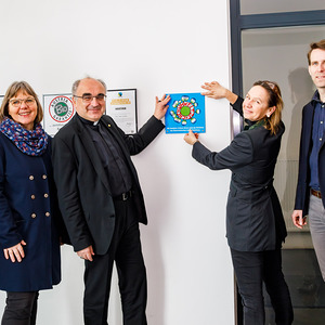 Gerd Neuhold, SONNTAGSBLATT